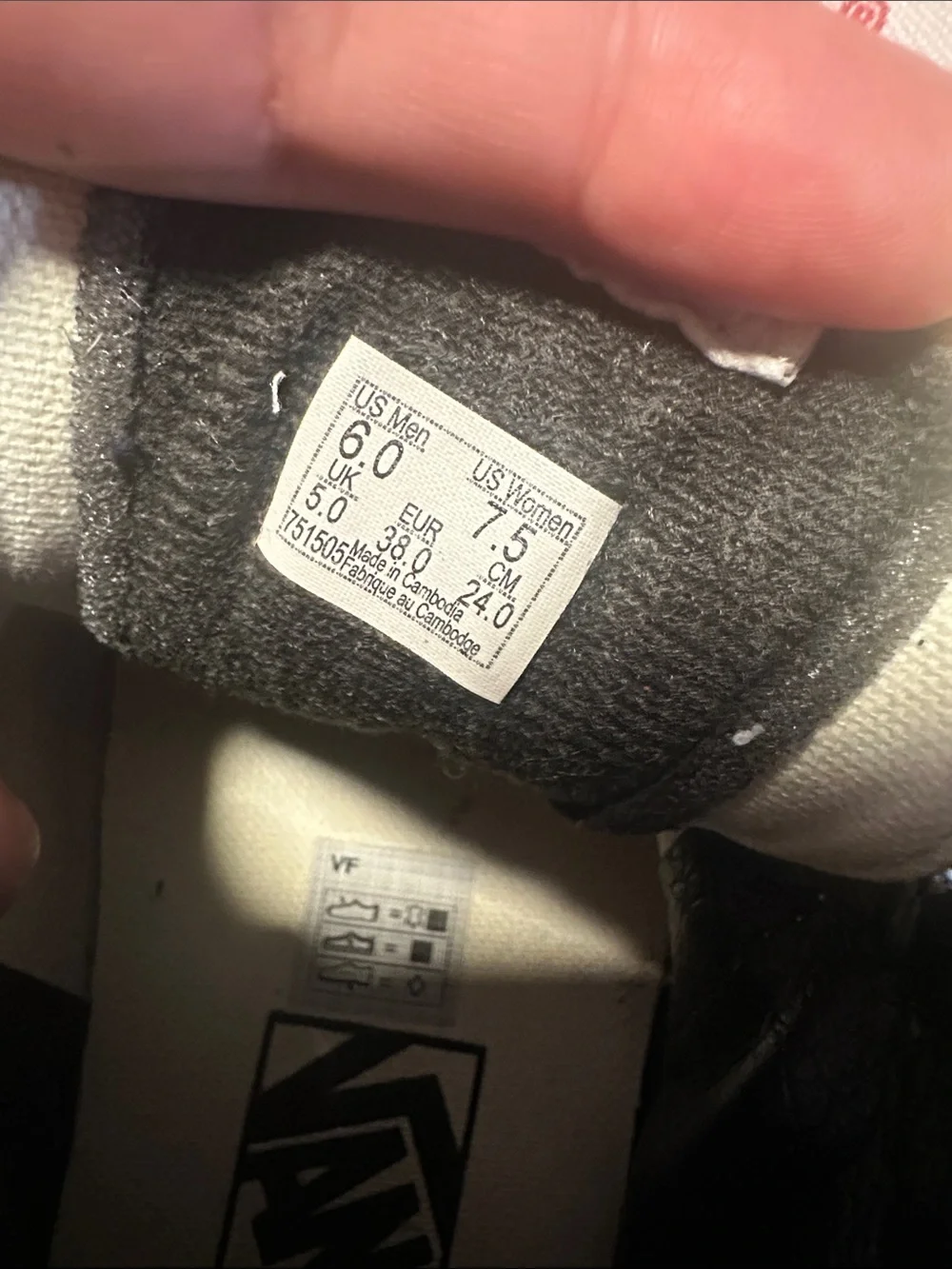 Vans Black and White unisex High-Top Skate Shoes with Red Logo Patch
